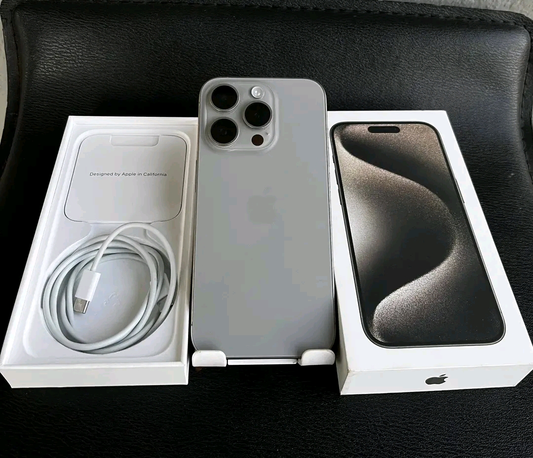 iPhone 15Pro 256GB 89%BH🇺🇲